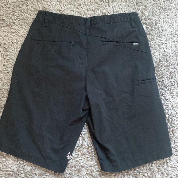 Volcom mens shorts size 31 ! - Picture 2 of 3